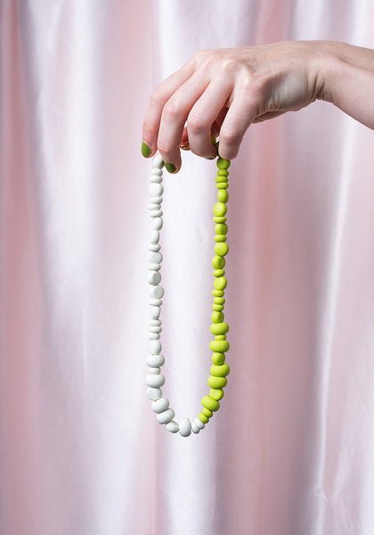Splits Beaded Necklace in Wasabi Green and Bone